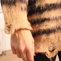 Sakallı Camel Zebra Hırka